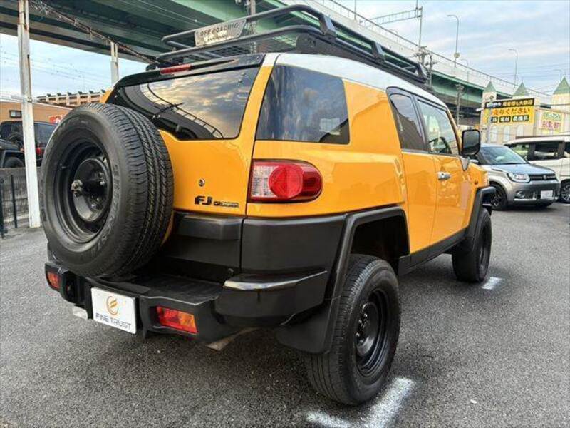 FJ CRUISER
