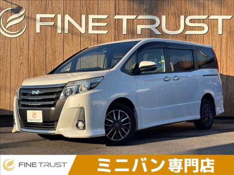 TOYOTA NOAH