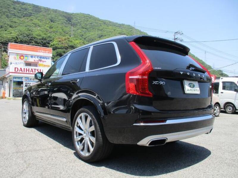 XC90