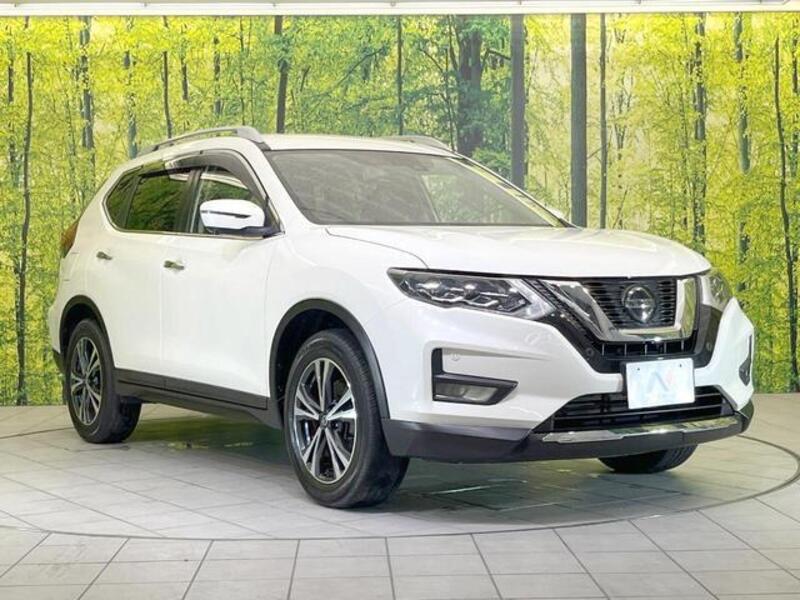 X-TRAIL
