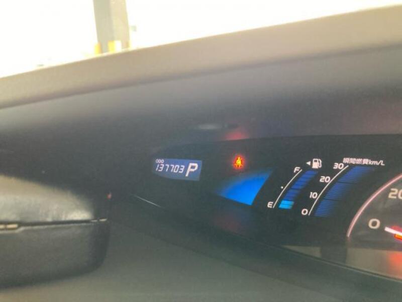 TOYOTA ESTIMA HYBRID