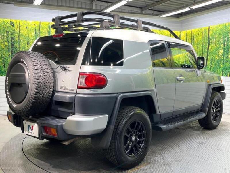 FJ CRUISER