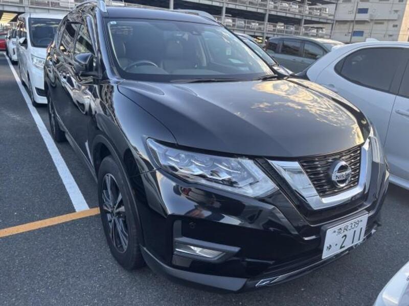 X-TRAIL