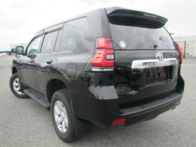 LAND CRUISER PRADO-4