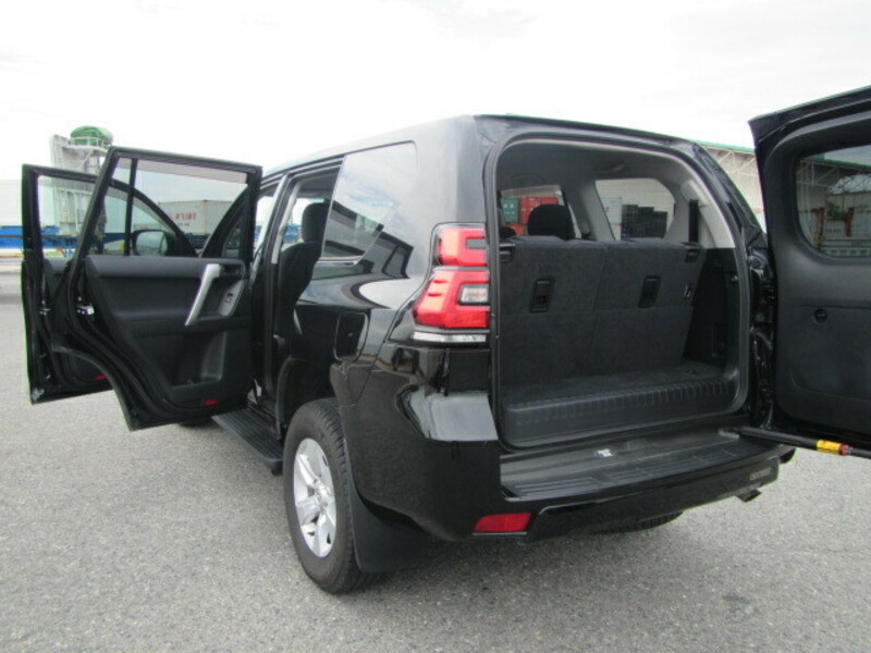 LAND CRUISER PRADO-24