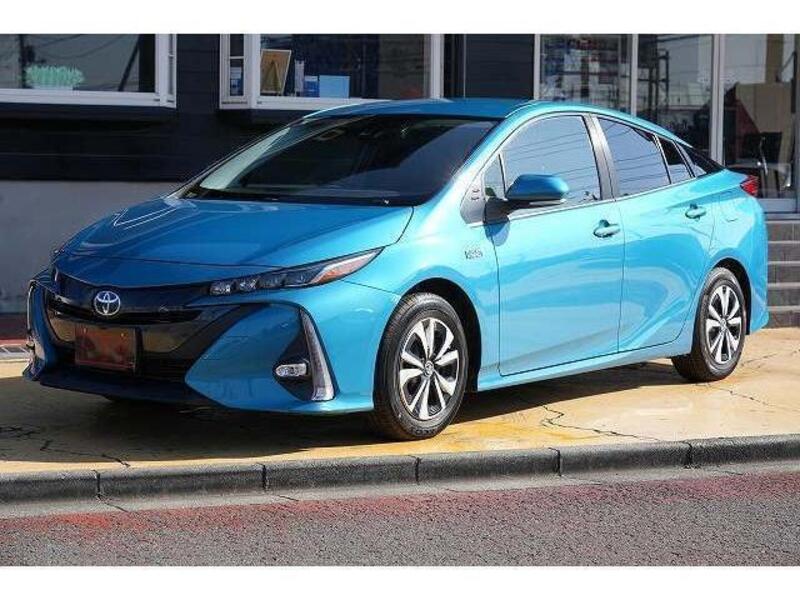 PRIUS PHV