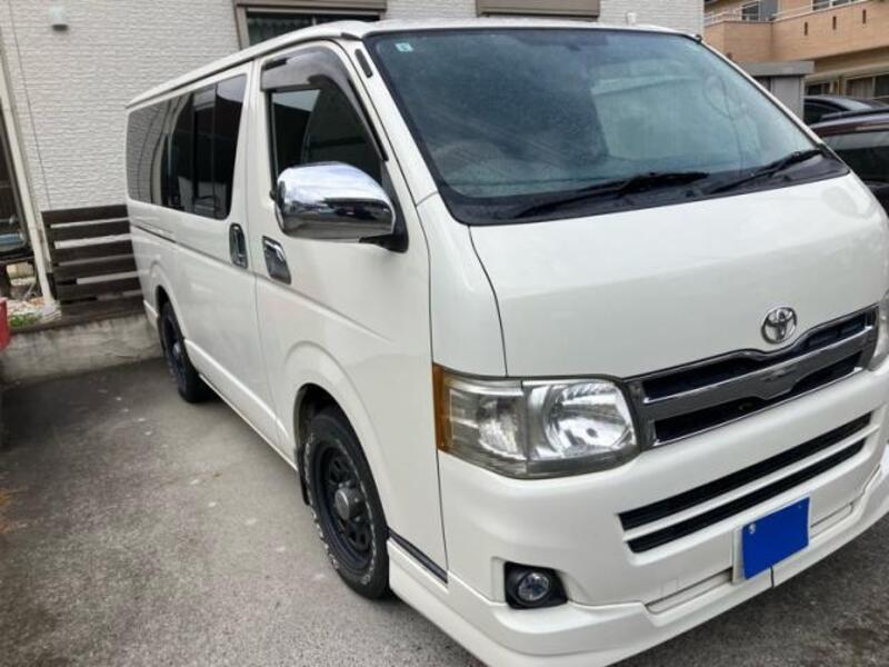 HIACE VAN