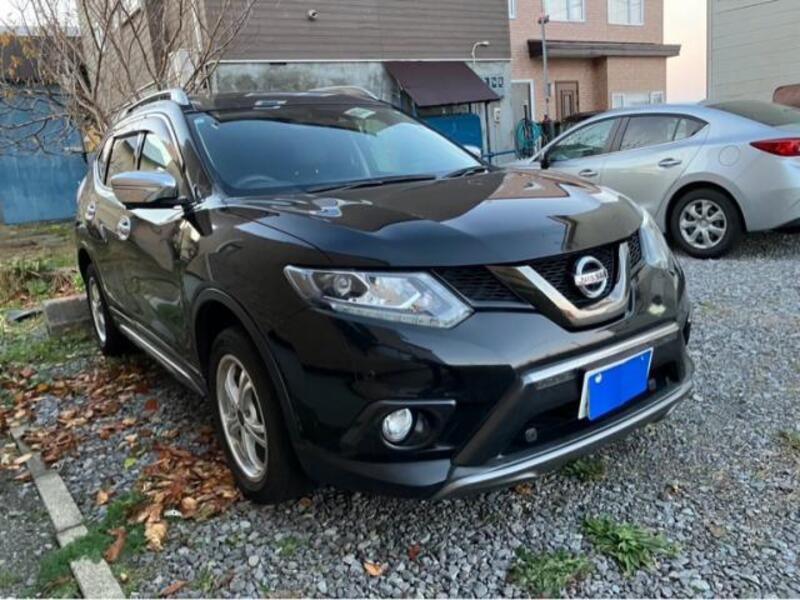 X-TRAIL