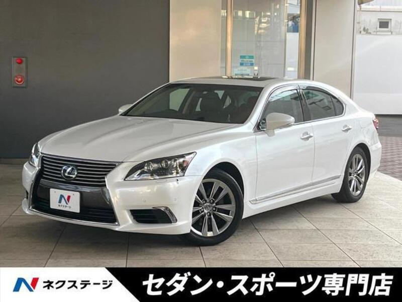 LEXUS LS