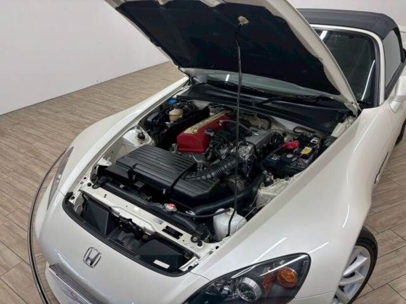 S2000