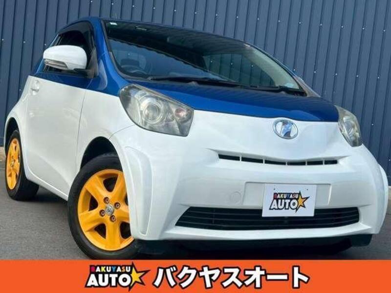 TOYOTA IQ