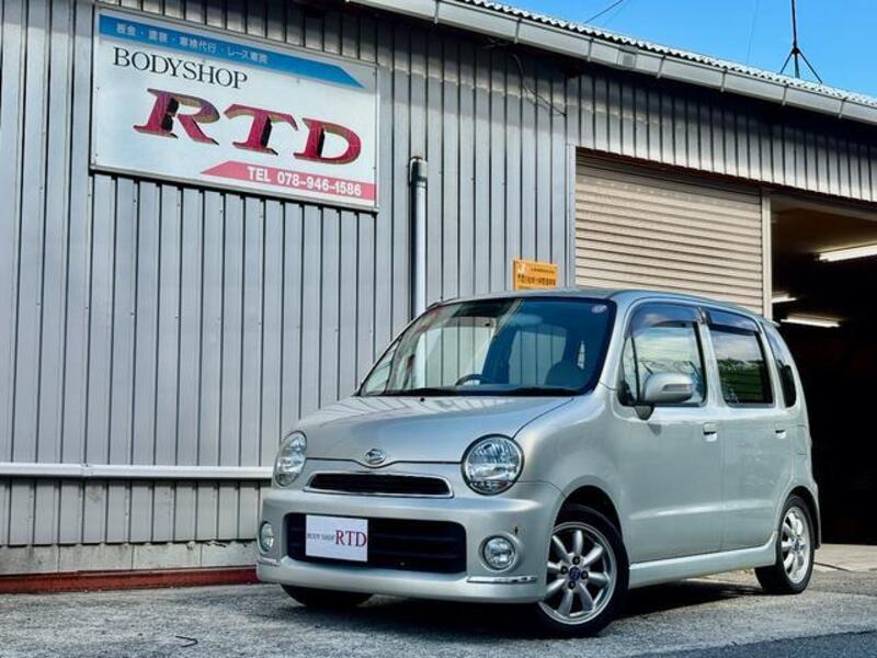 DAIHATSU MOVE LATTE