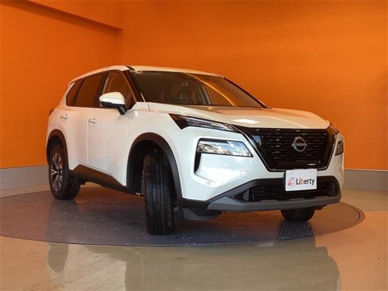 X-TRAIL