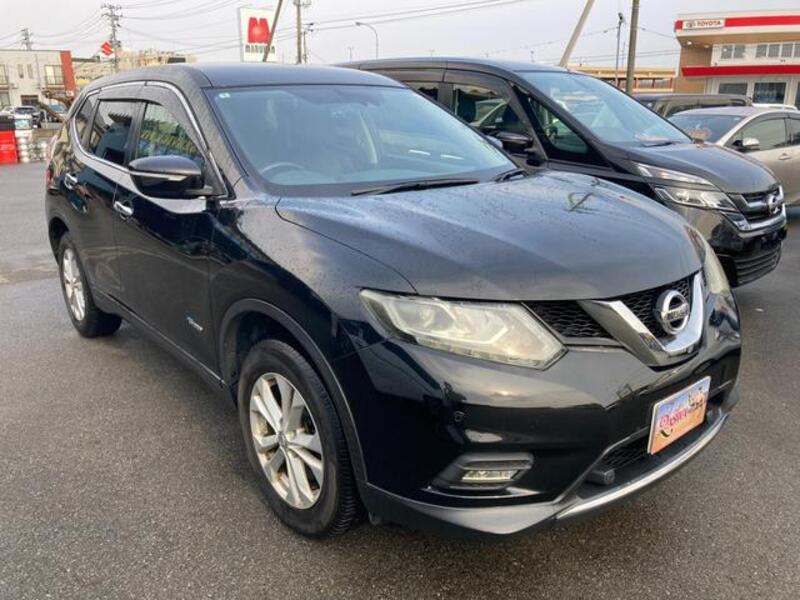 X-TRAIL
