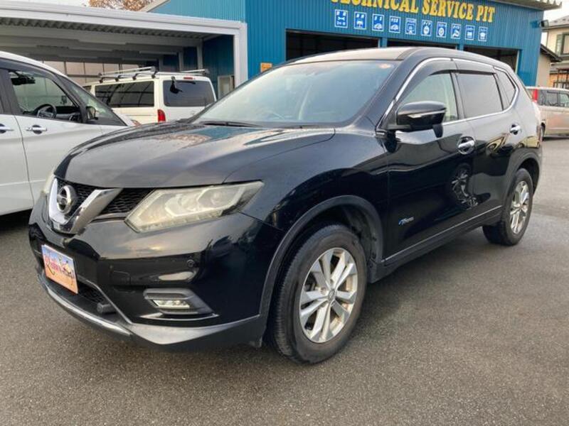 NISSAN X-TRAIL
