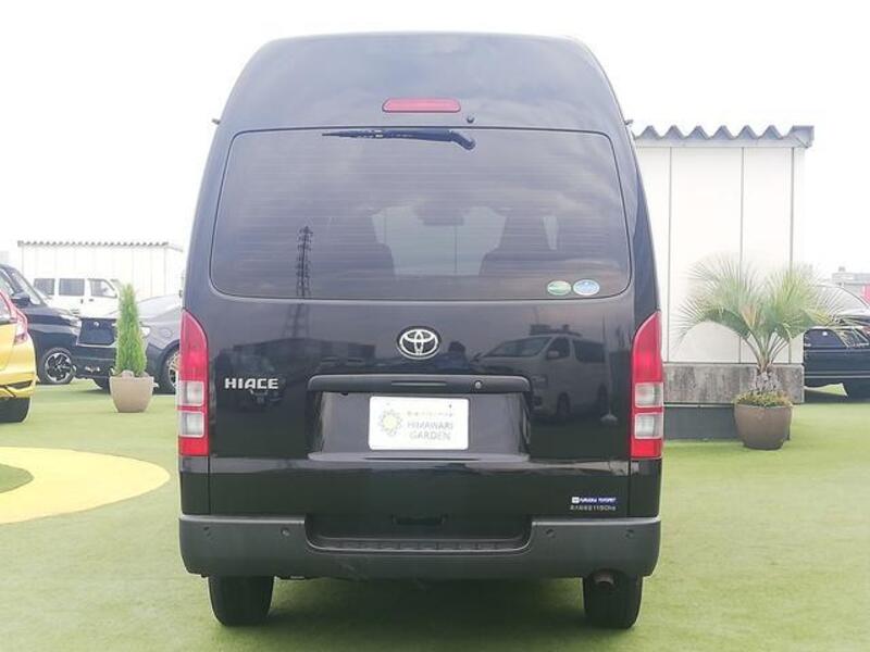 HIACE VAN