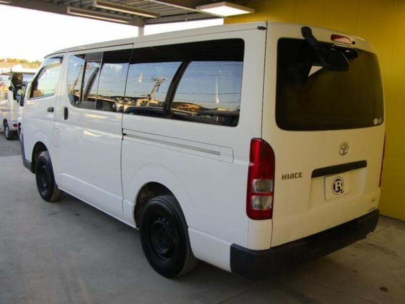 HIACE VAN