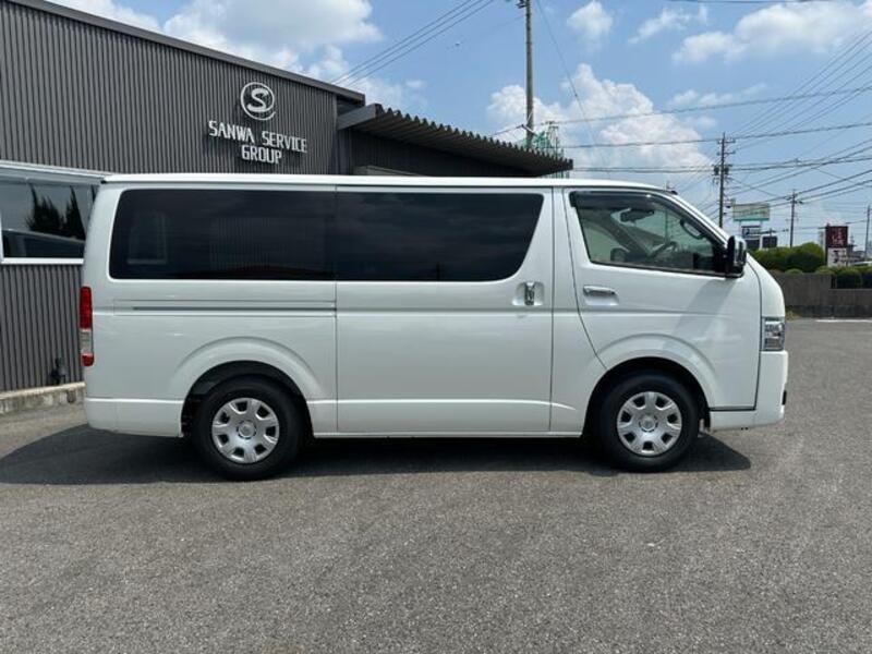 HIACE VAN