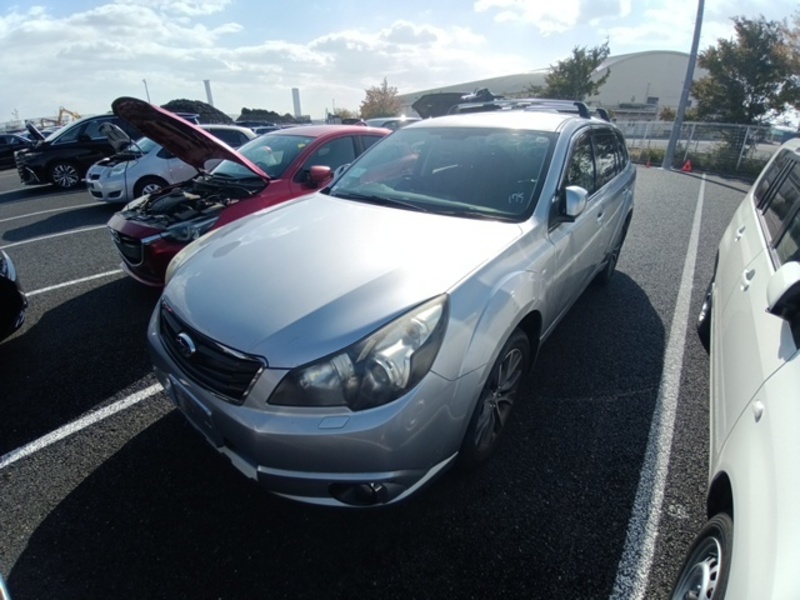 SUBARU LEGACY OUTBACK