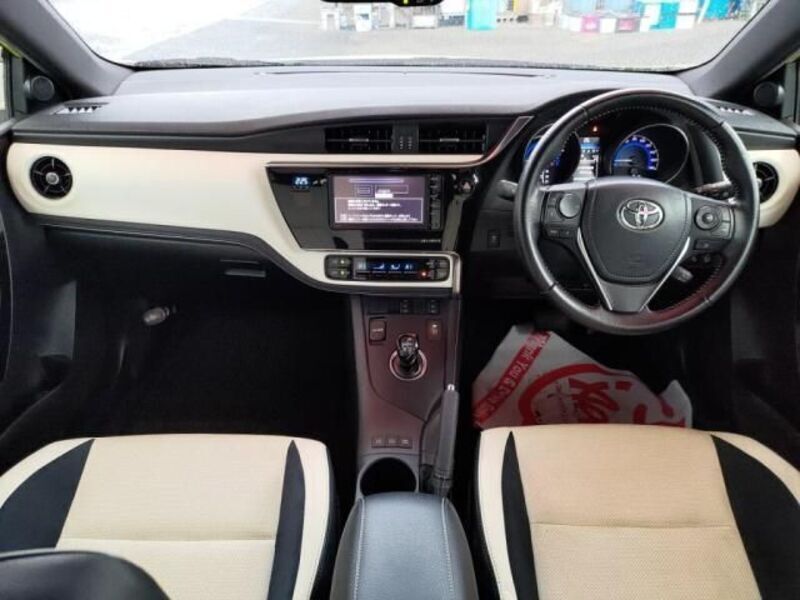 AURIS HYBRID