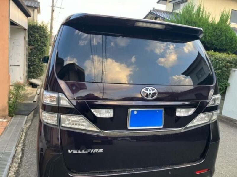 VELLFIRE