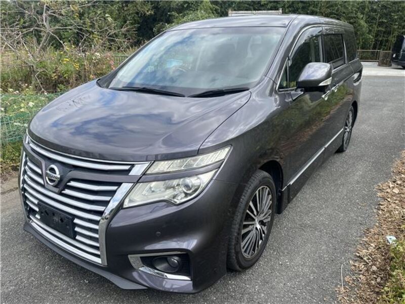 NISSAN ELGRAND