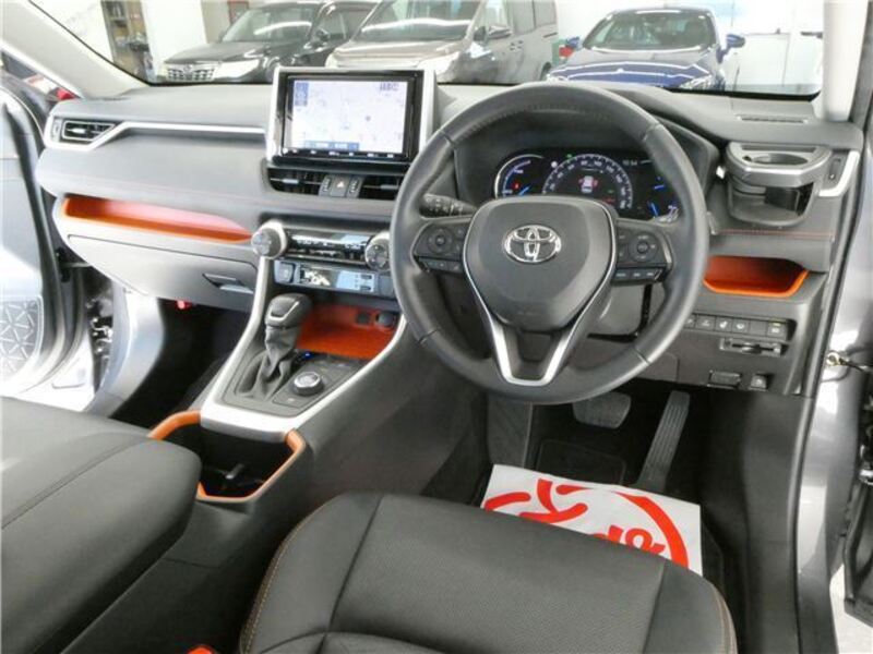 RAV4
