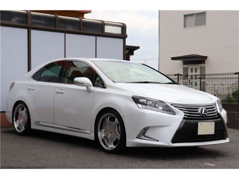 LEXUS HS