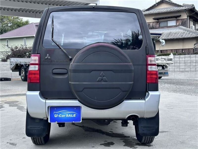 PAJERO MINI
