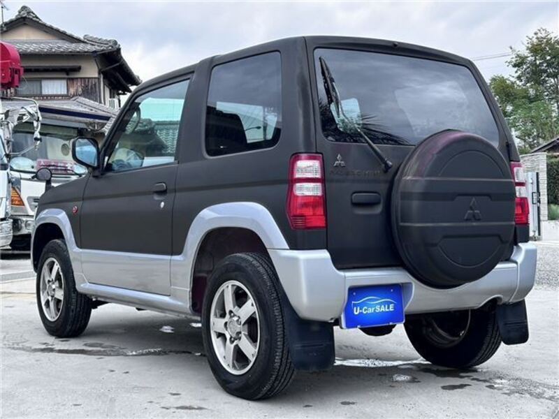 PAJERO MINI