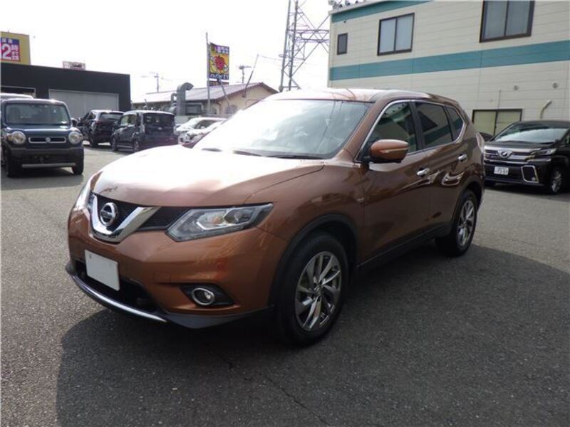 NISSAN X-TRAIL
