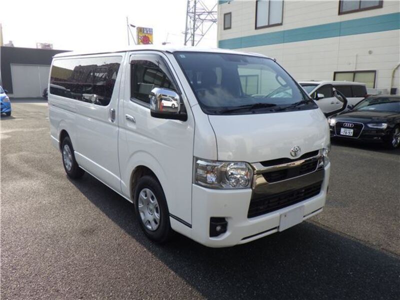 HIACE VAN