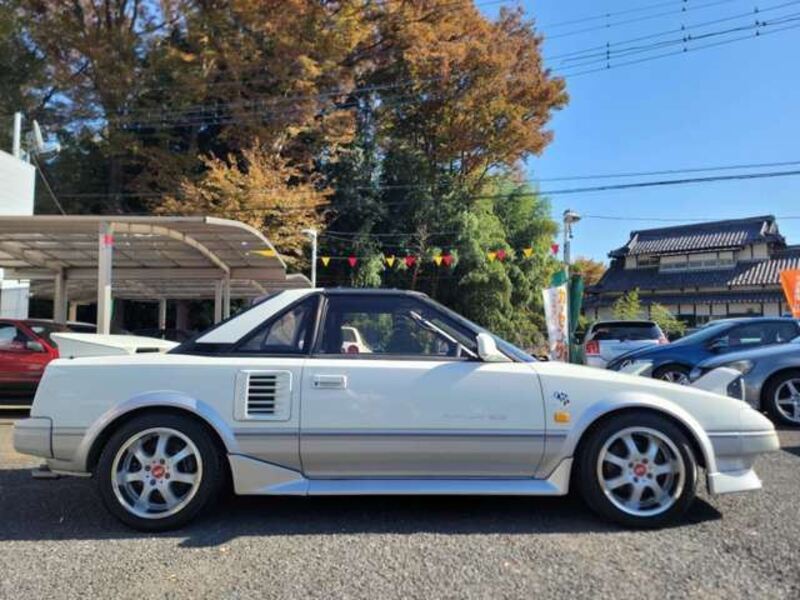 MR2