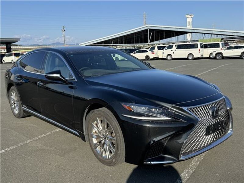 LEXUS LS