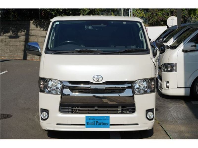 HIACE VAN