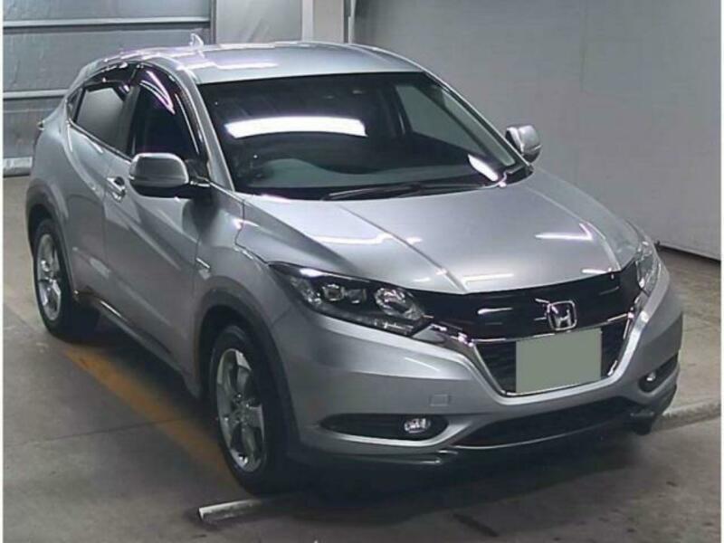 Honda vezel ru4