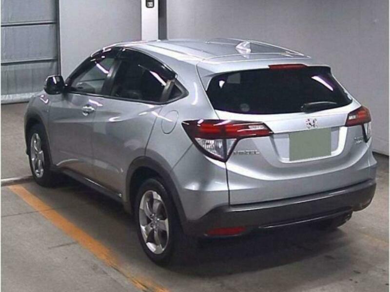 Honda vezel ru4