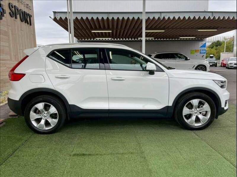 XC40