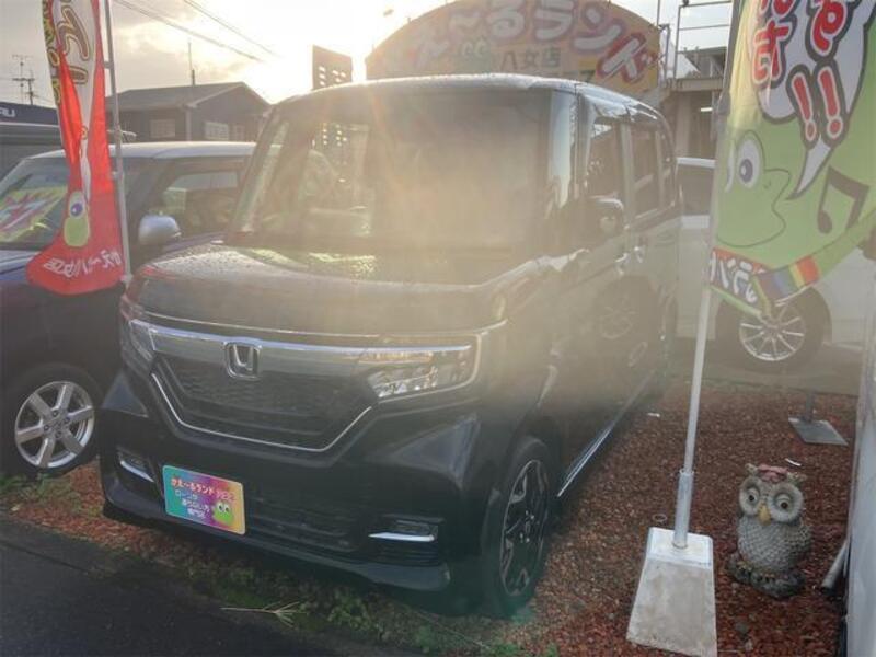HONDA N BOX CUSTOM