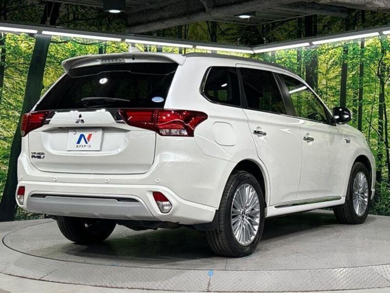 OUTLANDER PHEV