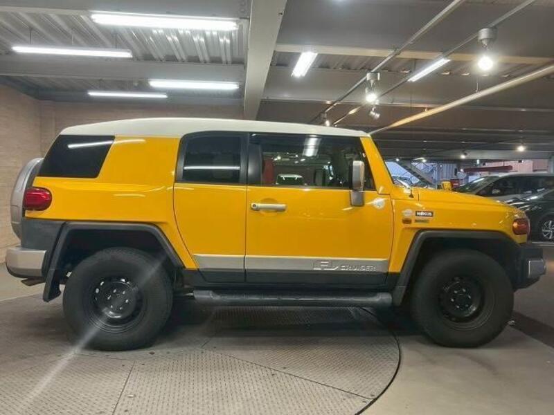 FJ CRUISER