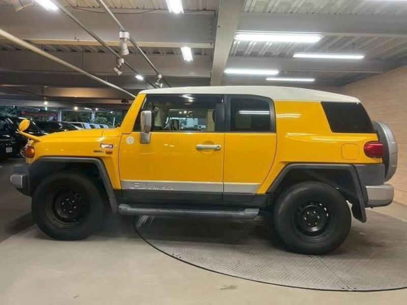 FJ CRUISER