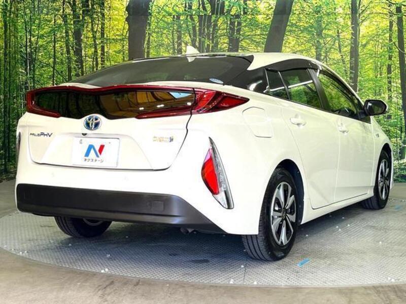 PRIUS PHV