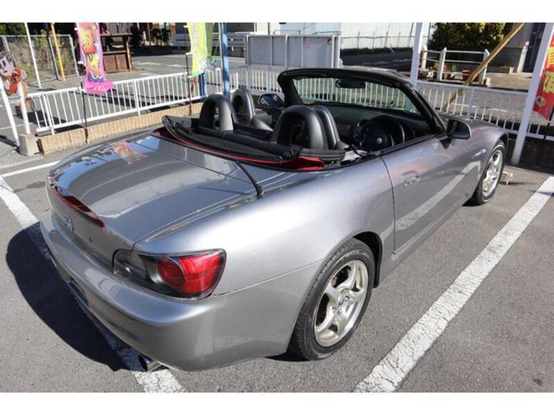 S2000