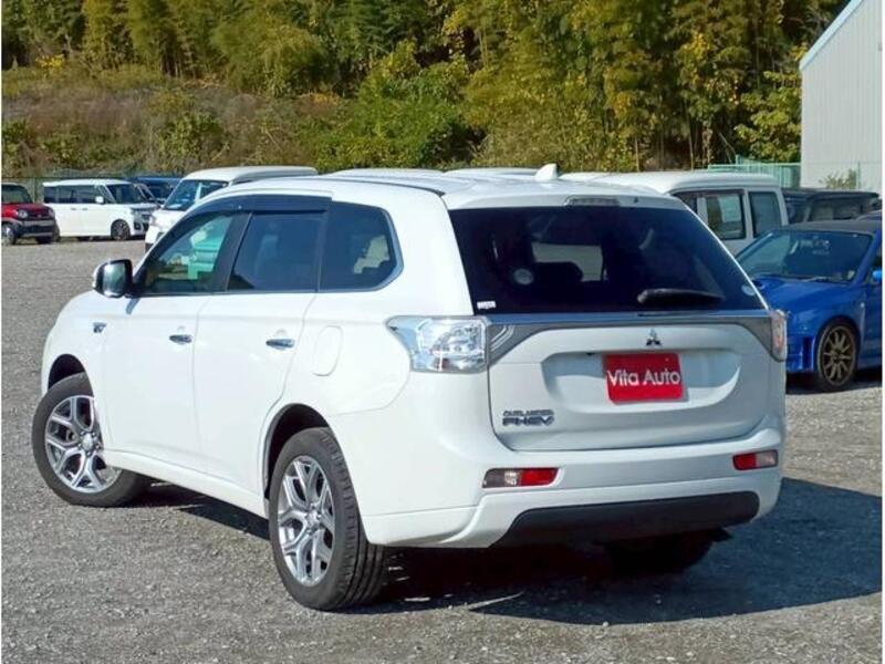 OUTLANDER PHEV