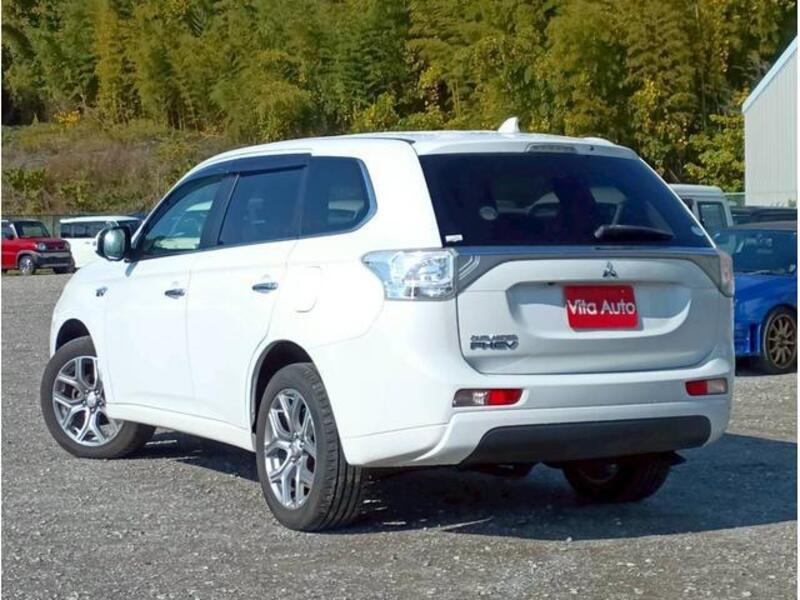 OUTLANDER PHEV