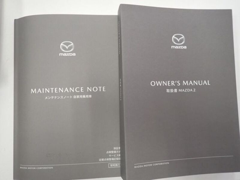 MAZDA2