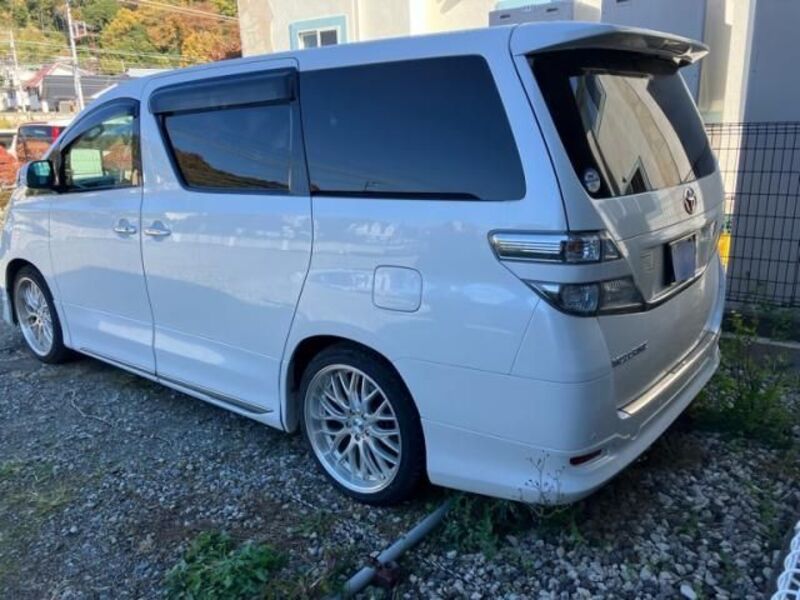 VELLFIRE
