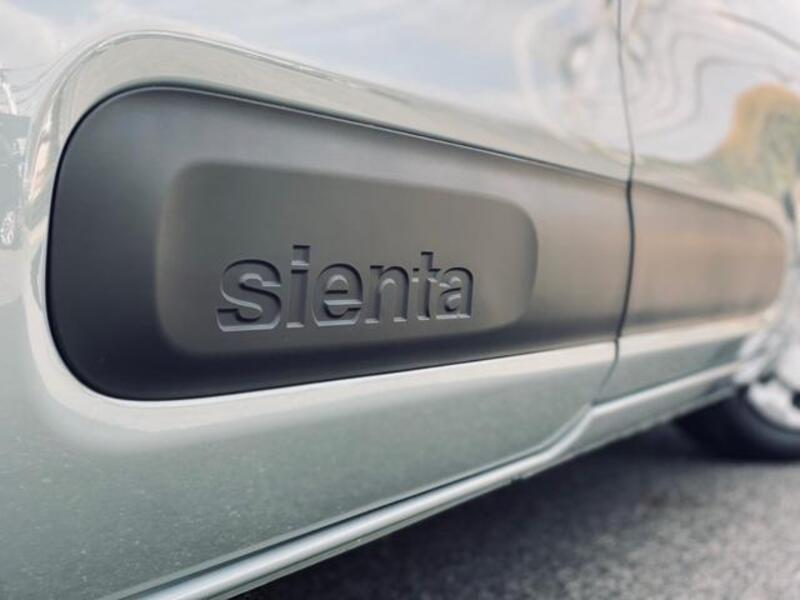 SIENTA