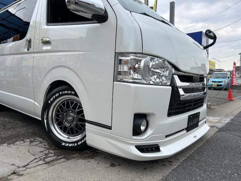 HIACE VAN